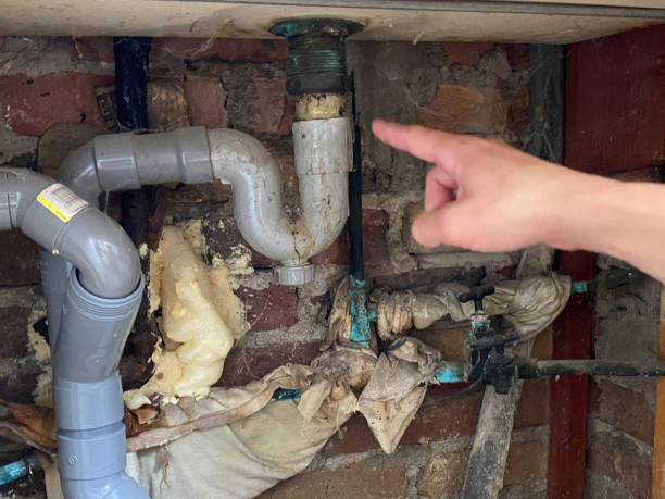 Best Emergency water damage restoration  in Costa Mesa, CA